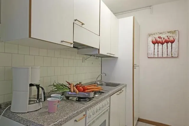 شقة Dreizimmerwohnung In Villa Eine Ebene مانربا ديل جاردا إيطاليا